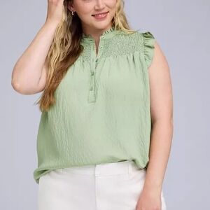NWT 4X TORRID Belle Isle Sleeveless Top~ Mistletoe
